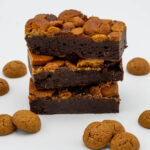 Pepernoten brownies stapel Brownies.nl